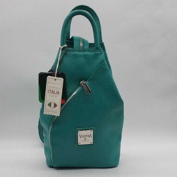 2188- Valentina Women’s Backpack Made In Italy NWT - Picture 1 of 13